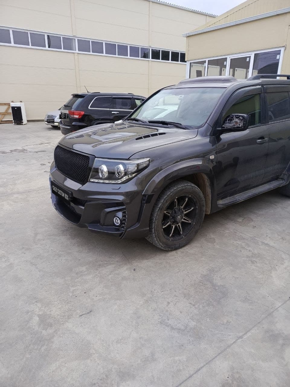 Toyota Land Cruiser 200: готово